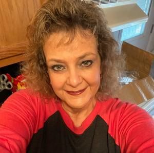 Meet your Posher, Teresa